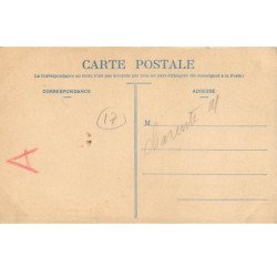 SAINTES - Intérieur duu Musée Archéologique - très bon état