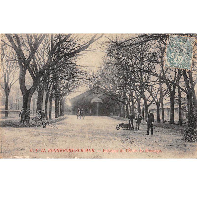 ROCHEFORT SUR MER - Intérieur de l'Ecole de dressage - très bon état