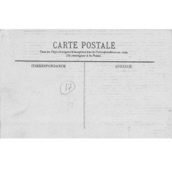 LA ROCHELLE - Halle aux Poissons et Rue Saint Jean - très bon état