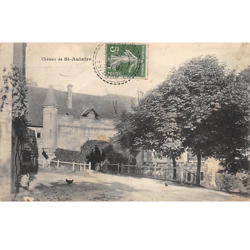 Château de SAINT AULAIRE - très bon état