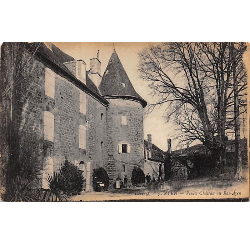 AYEN - Vieux Château au Bas Ayen - très bon état