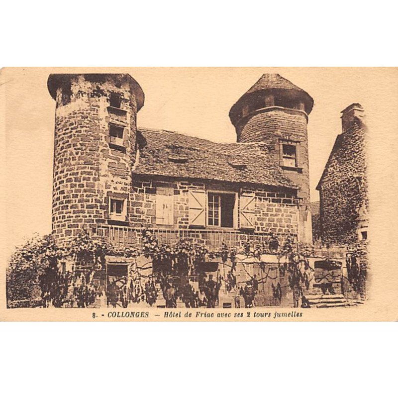 COLLONGES - Hôtel de Friac avec ses 2 tours jumelles - très bon état
