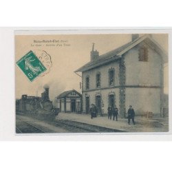 BEZU-SAINT-ELOI - La gare - Arrivée d'un train - très bon état