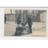 PARIS - Les petits métiers de Paris - Le marchand de marrons - Editeur Malcuit - très bon état