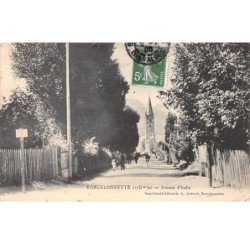 BARCELONNETTE - Avenue d'Italie - très bon état