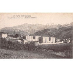 Vue générale des Casernes de BARCELONNETTE - très bon état