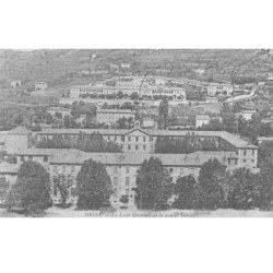 DIGNE - Le Lycée Gassendi et le nouvel Hôpital - très bon état