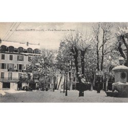 BARCELONNETTE - Place Manuel sous la Neige - très bon état