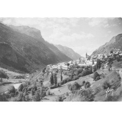 Le village de LA GRAVE et vallée de la Romanche - très bon état
