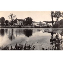 Environs de MOUTIERS CHANTEMERLE - Le Restaurant de l'Etang de la Sablière - très bon état