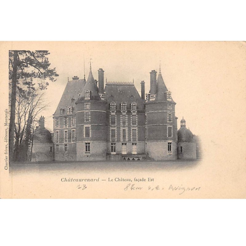 CHATEAURENARD - Le Château, façade Est - très bon état