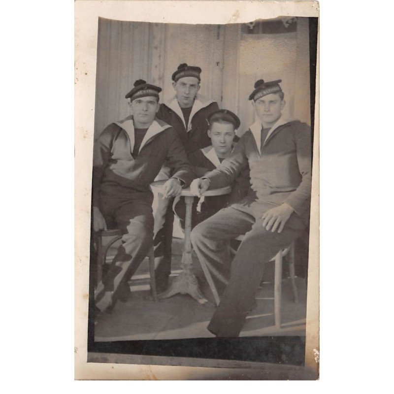 MARSEILLE - Carte Photo - Marins - 24 Novembre 1932 - très bon état