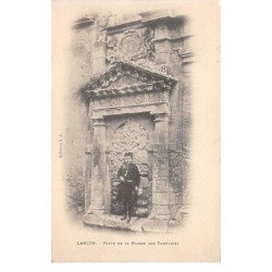 LANCON - Porte de la Maison des Templiers - très bon état