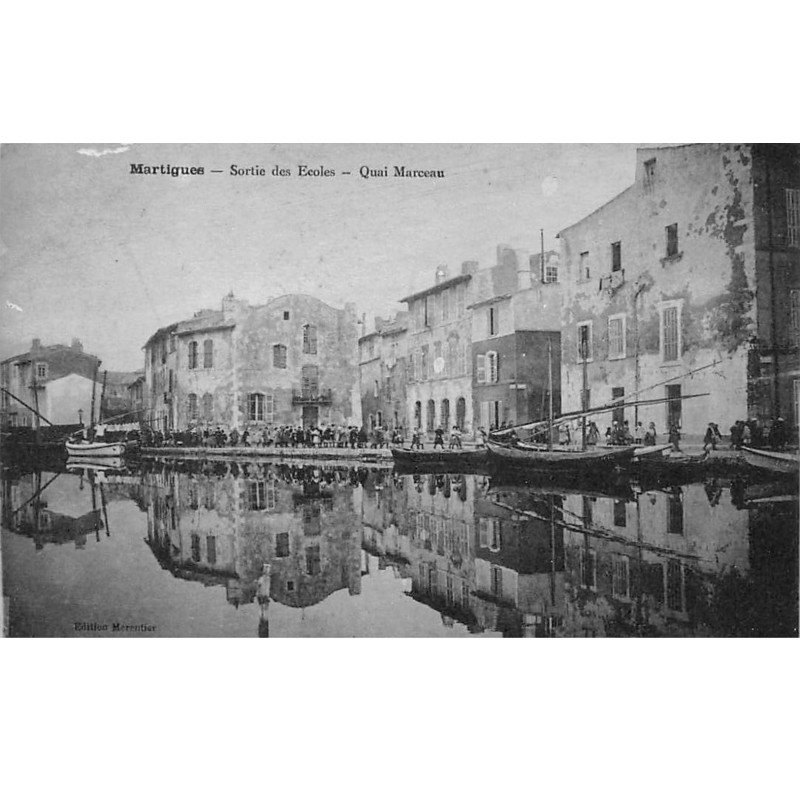 MARTIGUES - Sortie des Ecoles - Quai Marceau - très bon état