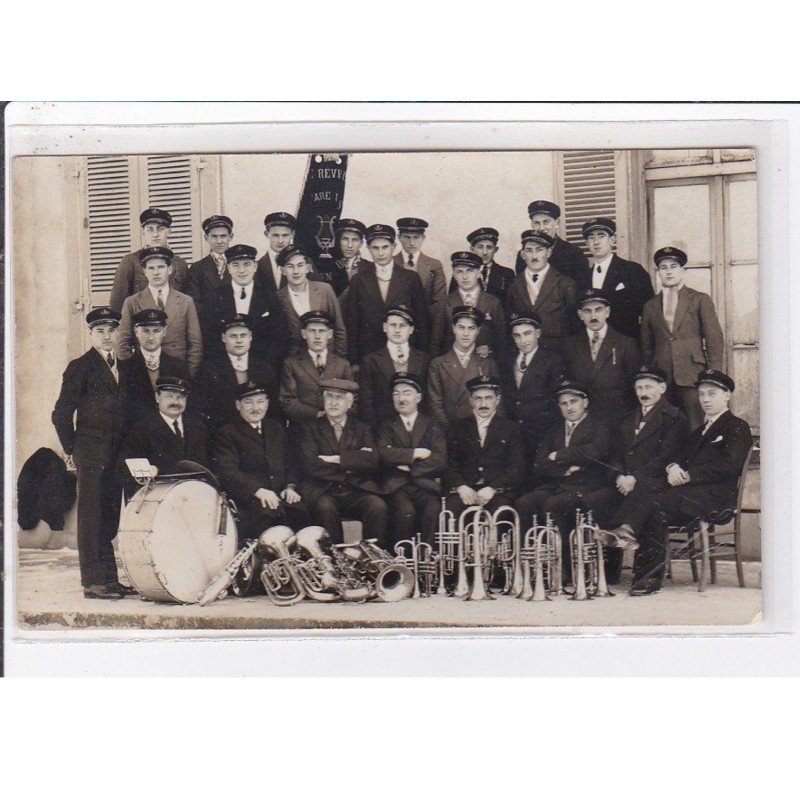 SAINT ETIENNE DU BOIS : carte photo de la fanfare (photo Helgen à BOURG) - très bon état