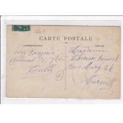 SAINTE TULLE : les lavoirs sous la place - très bon état