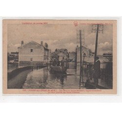 JUVISY : inondations 1910 : rue Blazy et barque destinée à l'approvisionnement des eaux potables ... - très bon état