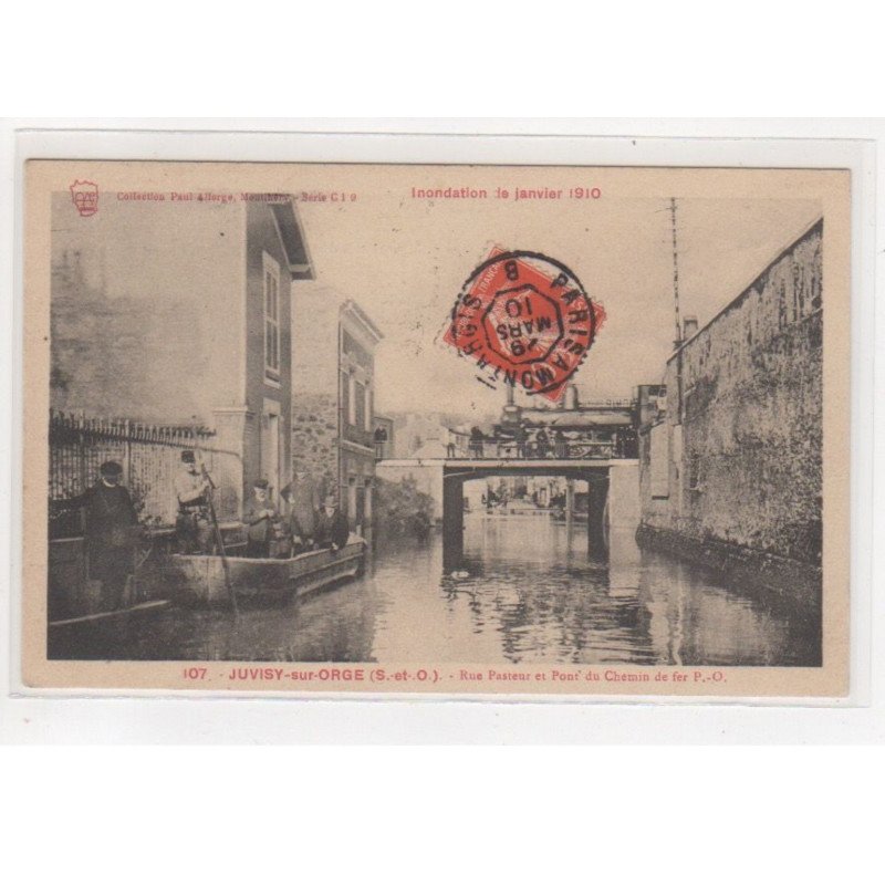 JUVISY : inondations 1910 : rue Pasteur et pont de chemin de fer P.O. - très bon état