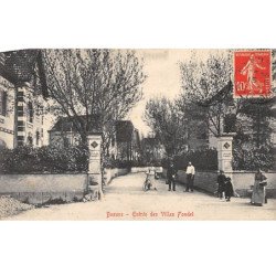 BEAUNE - Entrée des Villas Fondet - très bon état