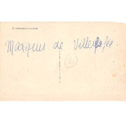 CLOMOT - Château du ROUSSET - Cour intérieure - très bon état