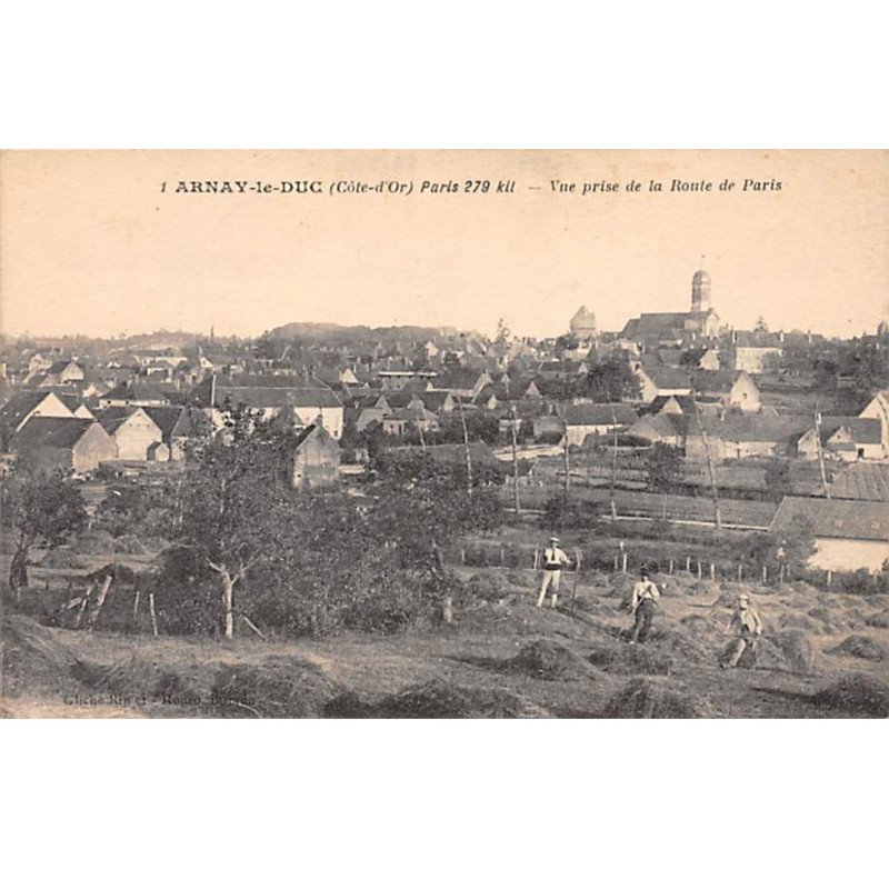 ARNAY LE DUC - Vue prise de la Route de Paris - très bon état