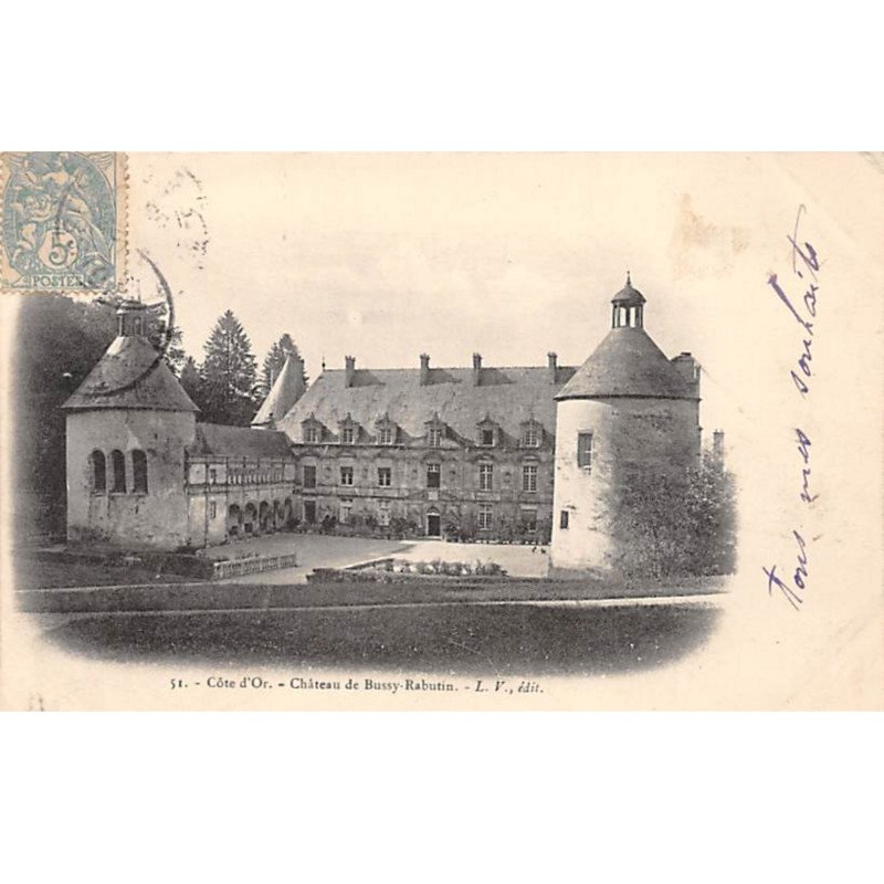 Château de BUSSY RABUTIN - très bon état