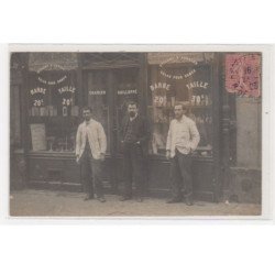 PARIS : carte photo du salon de coiffure au 185 faubourg Poissonniere (coiffeur - Charles GUILLOPPE) - très bon état