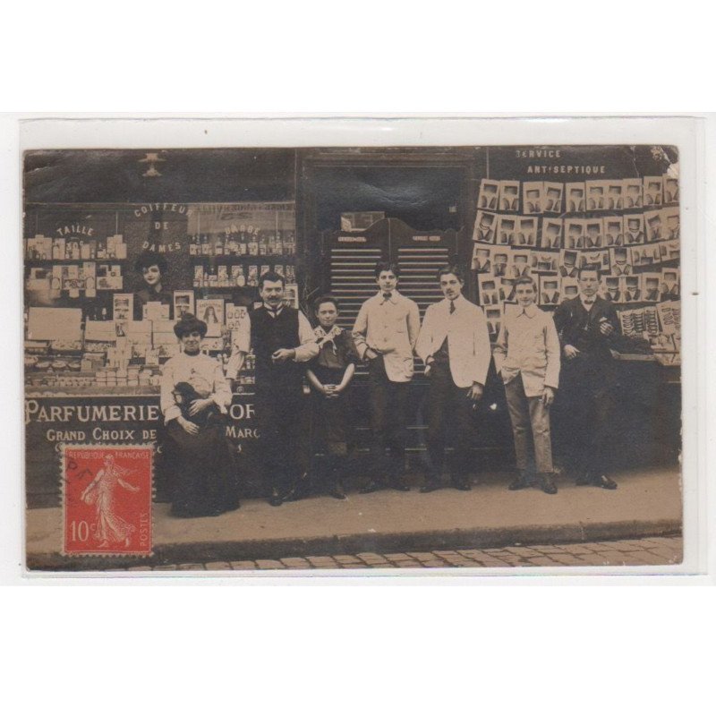 PARIS : carte photo du salon de coiffure DORE au 2 rue Letort (coiffeur) - état