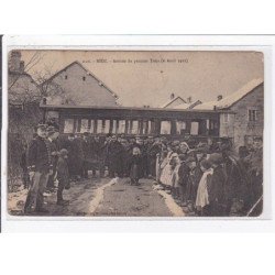 RIOZ : arrivée du premier train le 6 avril 1911 - état (plusieurs coins pliés)