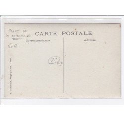 PARIS 1er : carte photo d'un rassemblement place de la Concorde (militaires) - très bon état