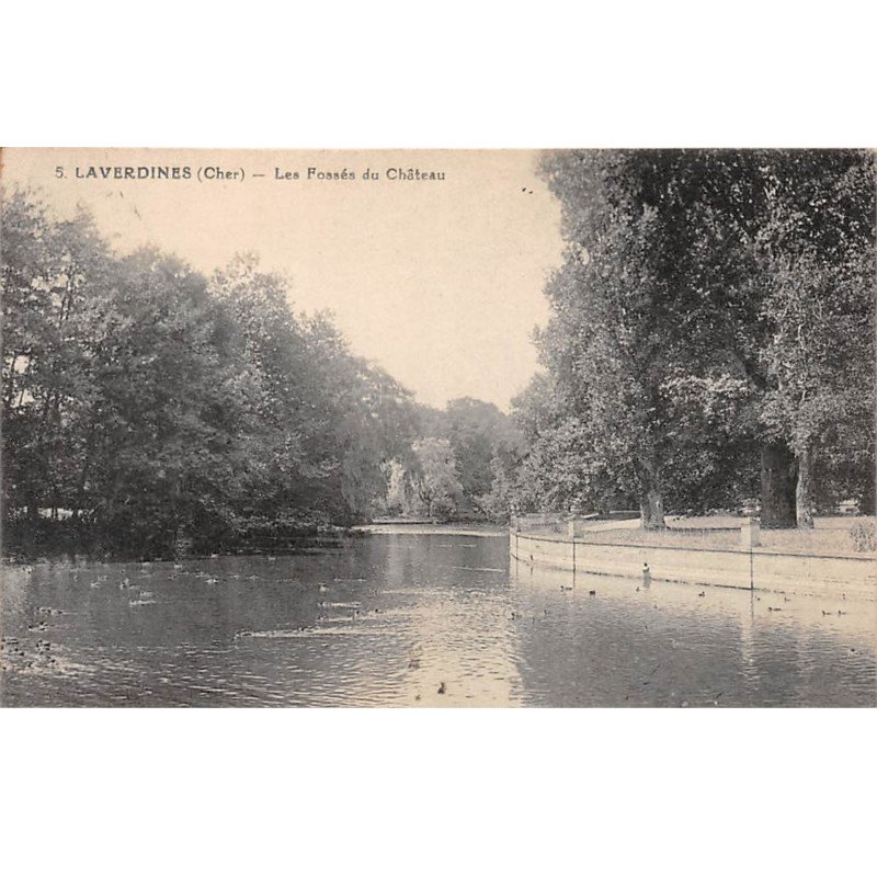 LAVERDINES - Les Fossés du Château - très bon état