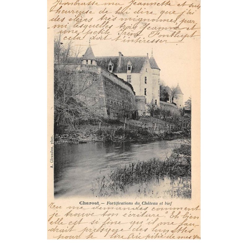 CHAROST - Fortification du Château et bief - très bon état