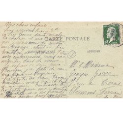SAINT AMAND MONTROND - Cours de Fleurus - Les Halles - très bon état