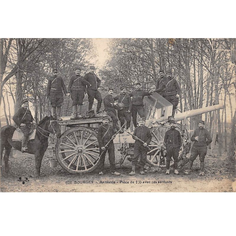 BOURGES - Artillerie - Pièces de 120 avec les servants - très bon état