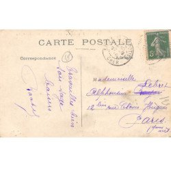 SAULZATS LE POTIER - Place de l'Eglise - très bon état