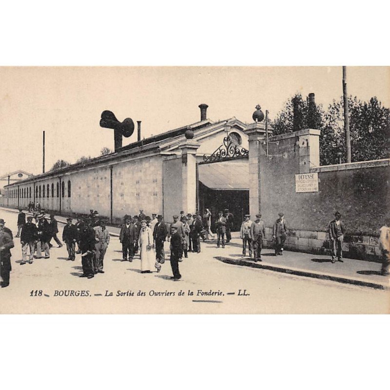 BOURGES - La Sortie des Ouvriers de la Fonderie - très bon état