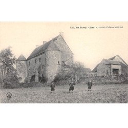 JARS - L'ancien Château, côté Sud - très bon état