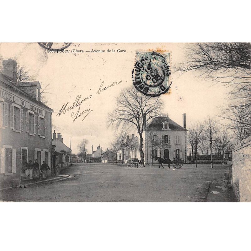 FOECY - Avenue de la Gare - très bon état
