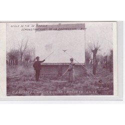 LILLE : carte postale publicitaire pour l'arquebusier CROMBEZ (armes - chasse) - très bon état
