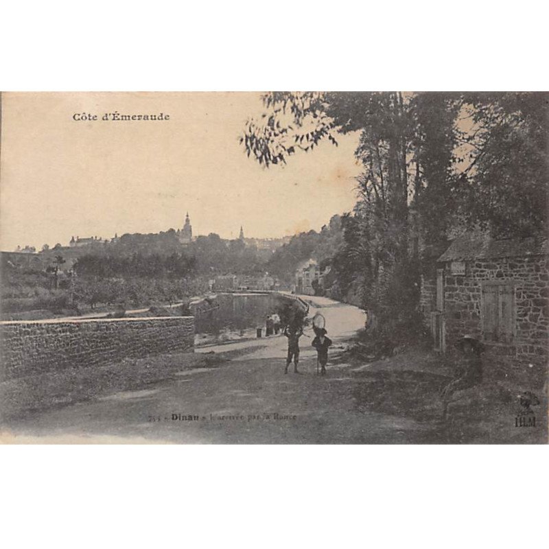 DINAN - L'Arrivée par la Rance - très bon état