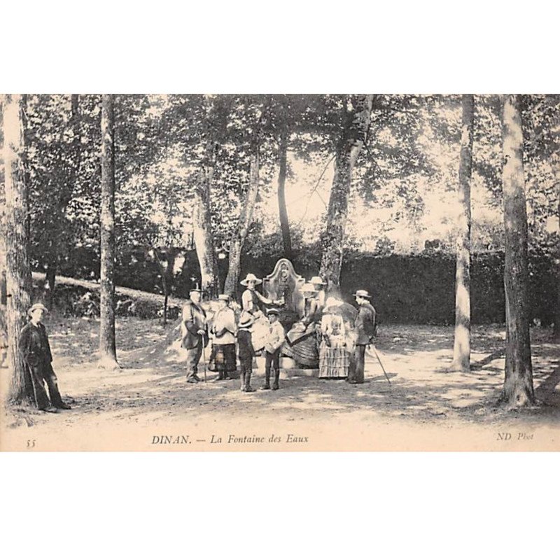 DINAN - La Fontaine des Eaux - très bon état
