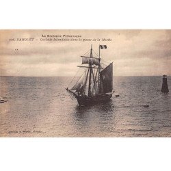 DAHOUET - Goëlette Islandaise dans la passe de la Muette - très bon état