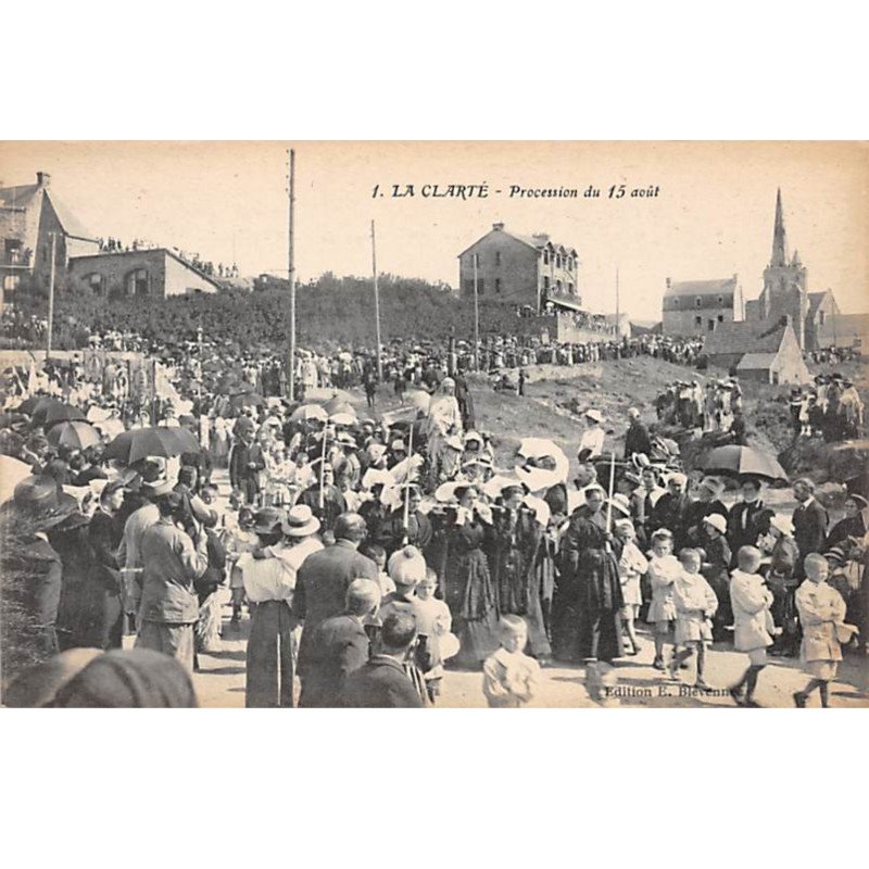 LA CLARTE - Procession du 15 Août - très bon état