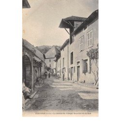 MOUTHIER - Le dessus du Village - Quartier de la Doit - très bon état
