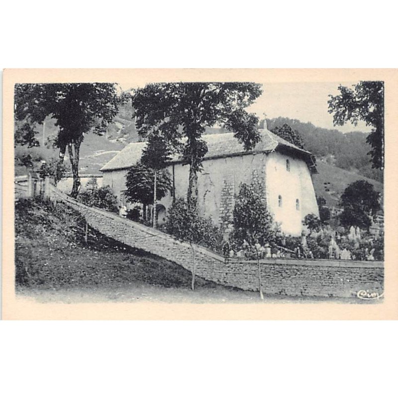 JOUGNE - Eglise Saint Maurice et le Cimetière - très bon état