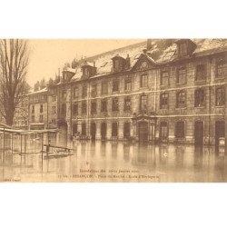 BESANCON - Inondations des 20 21 Janvier 1910 - Place du Marché - Ecole d'Horlogerie - très bon état