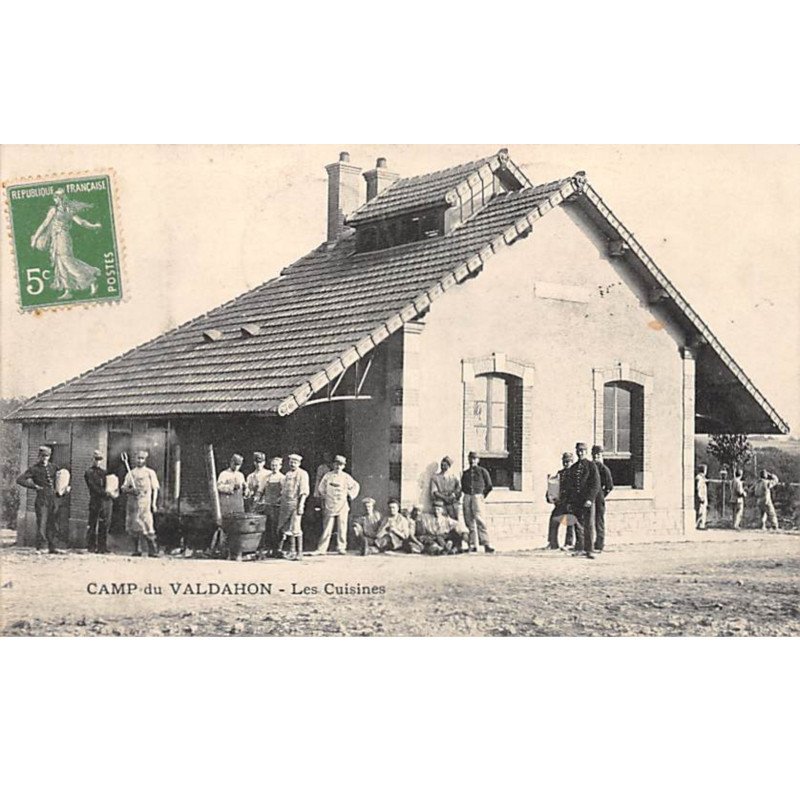 CAMP DU VALDAHON - Les Cuisines - très bon état