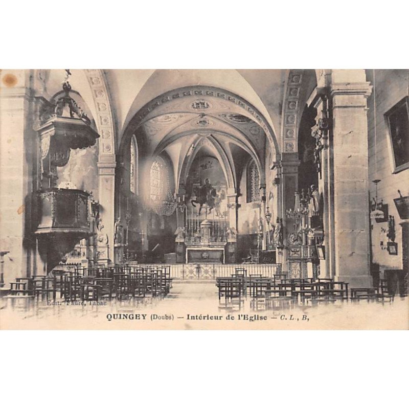 QUINCEY - Intérieur de l'Eglise - très bon état