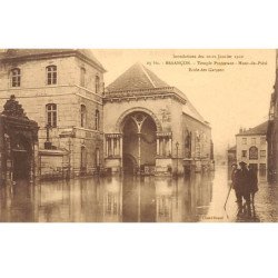 BESANCON - Inondations des 20 21 Janvier 1910 - Temple Protestant - Mont de Piété - Ecole des Garçons - très bon état